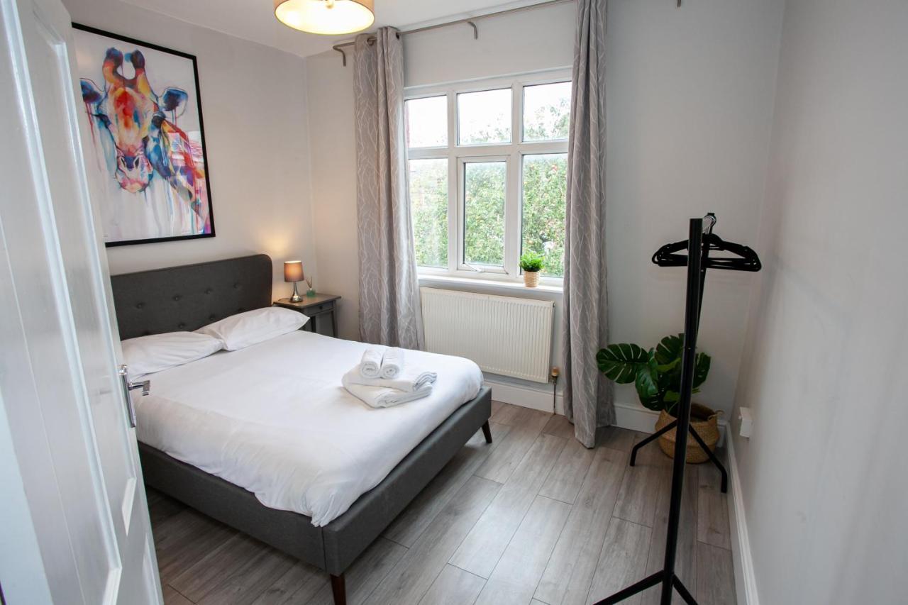 The Safari House - Your Ultimate Relaxation Destination Manchester Exteriör bild